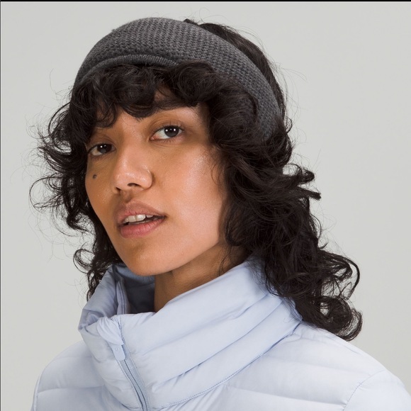 ✨Sold✨Lululemon • Fleece- Lined Knit Ear Warmer - Picture 2 of 6